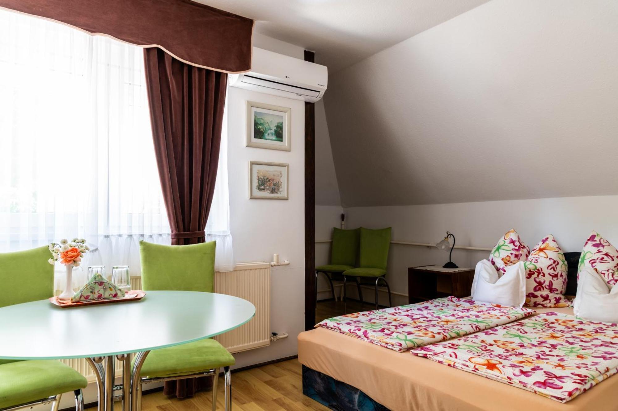 Magdalena Apartmanhaz 케츨리 외부 사진